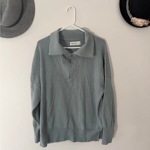 🌟Abercrombie & Fitch soft sage green quarter zip sweater